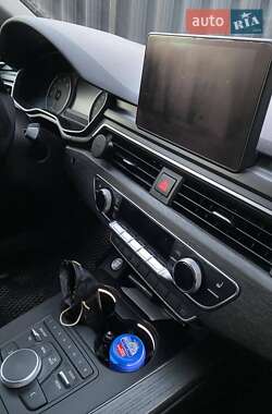 Седан Audi A4 2017 в 