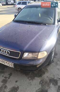 Універсал Audi A4 1998 в Львові