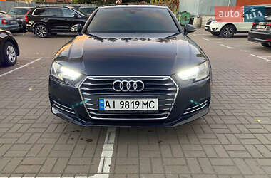 Седан Audi A4 2016 в 