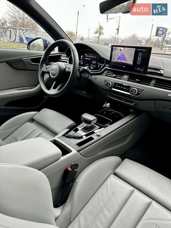 Седан Audi A4 2020 в Кривом Роге