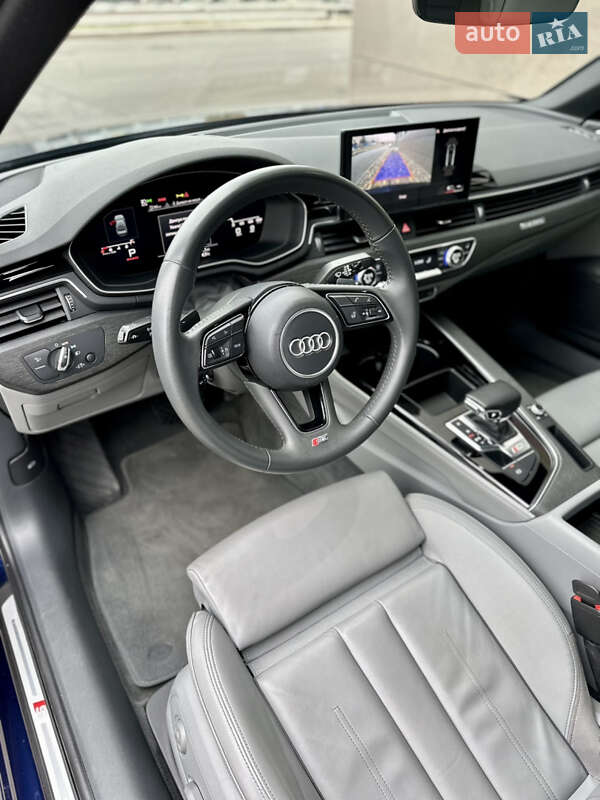 Седан Audi A4 2020 в Кривом Роге