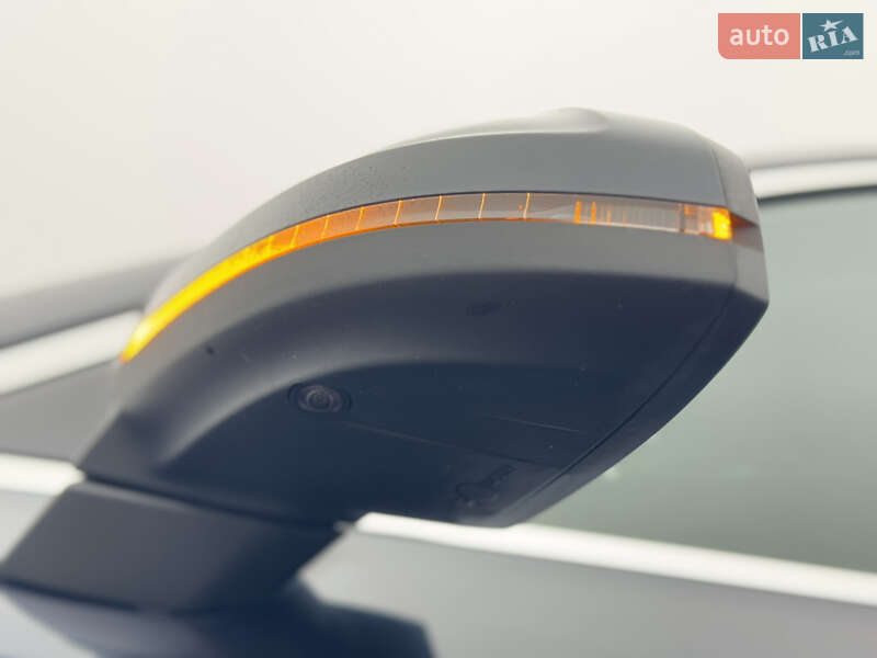 Универсал Audi A4 2019 в Мукачево