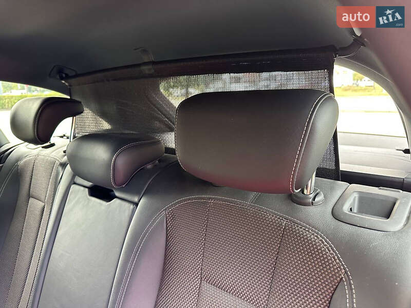 Универсал Audi A4 2019 в Львове