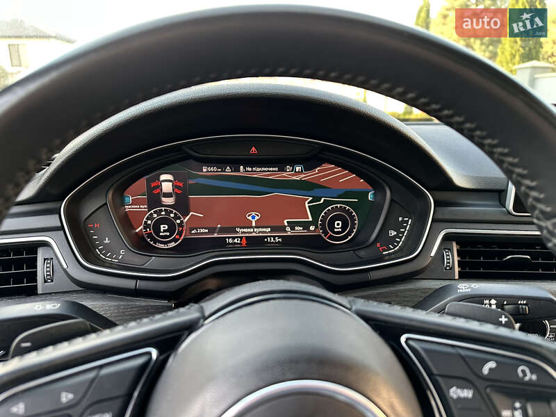 Седан Audi A4 2018 в Ивано-Франковске