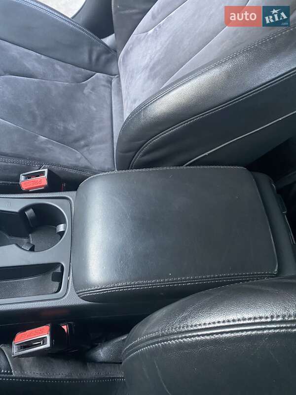 Универсал Audi A4 2009 в Ровно