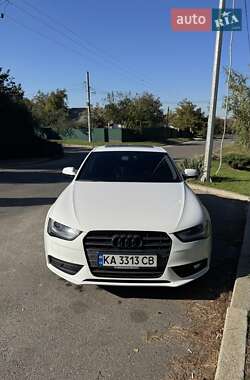 Седан Audi A4 2014 в Києві