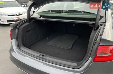 Седан Audi A4 2014 в 