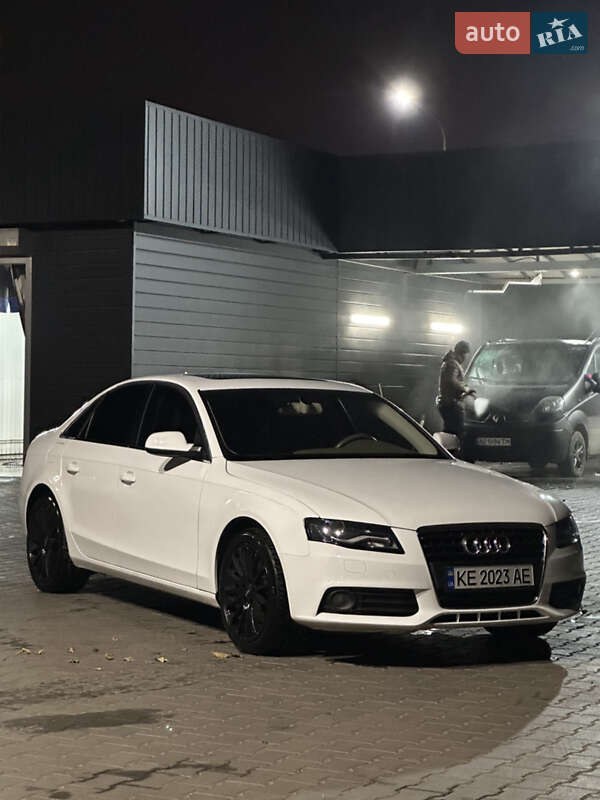 Audi A4 2011