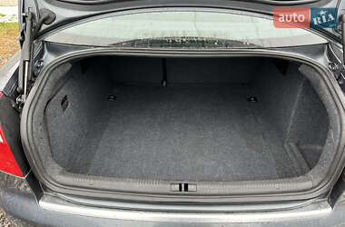 Седан Audi A4 2002 в 