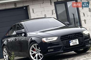 Седан Audi A4 2013 в Дніпрі