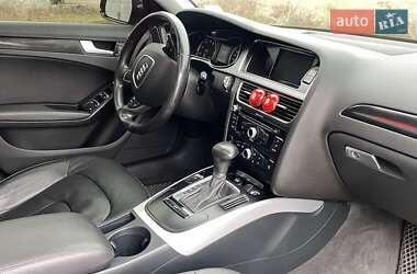 Седан Audi A4 2013 в Дніпрі