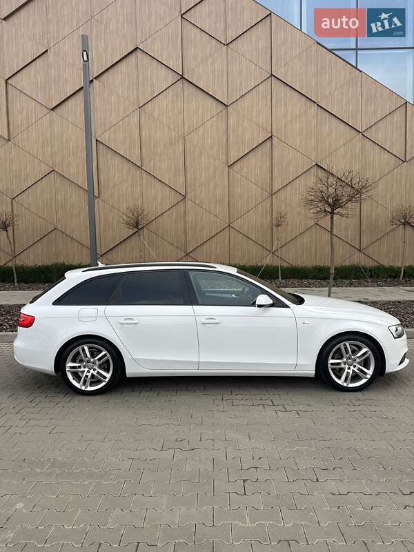 Універсал Audi A4 2014 в Мукачевому