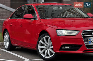 Седан Audi A4 2012 в Киеве