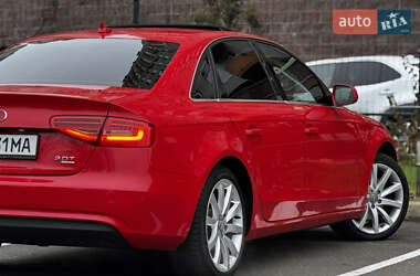 Седан Audi A4 2012 в Киеве