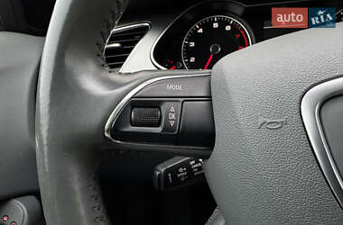 Седан Audi A4 2012 в Киеве