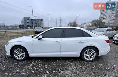 Седан Audi A4 2016 в Києві