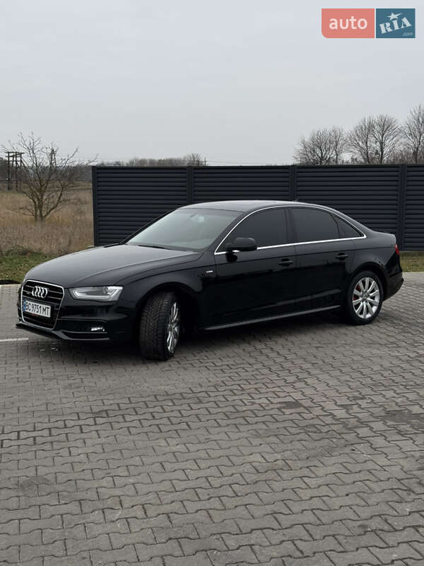 Седан Audi A4 2014 в Радехові