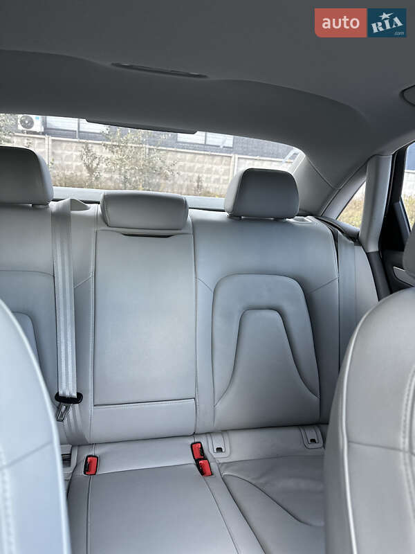 Седан Audi A4 2014 в Львове фото 14 Седан Audi A4 2014 в Львове
