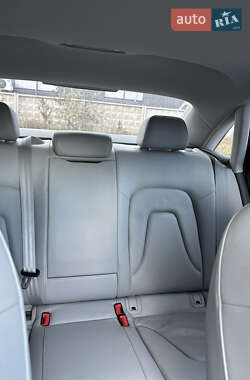 Седан Audi A4 2014 в 