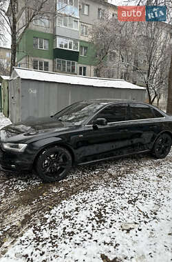 Седан Audi A4 2014 в Полтаві