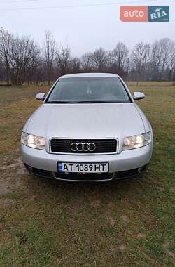 Седан Audi A4 2001 в Косові