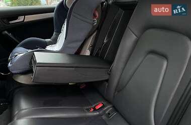 Седан Audi A4 2014 в Львове