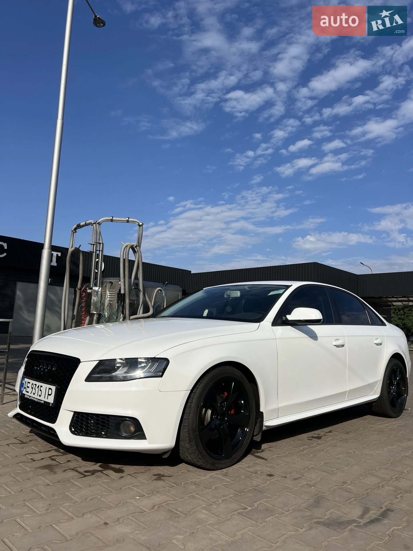 2011 Audi A4 - мініатюра 4