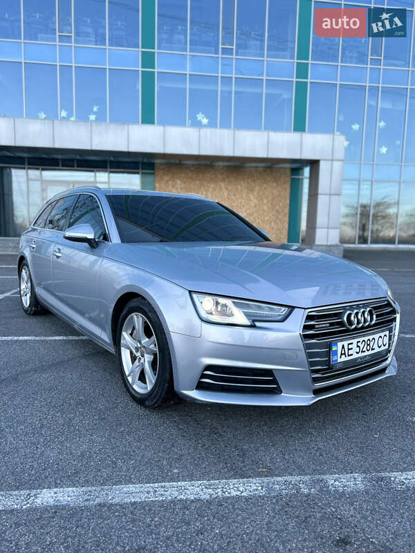 Универсал Audi A4 2016 в Днепре