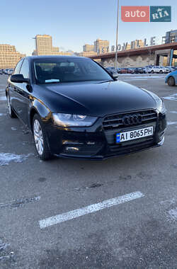 Седан Audi A4 2012 в Києві