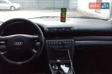 Універсал Audi A4 1999 в Горохові