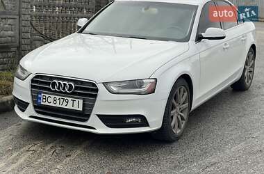 Седан Audi A4 2013 в Львові