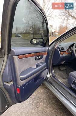 Седан Audi A4 2001 в 