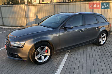 Универсал Audi A4 2012 в 