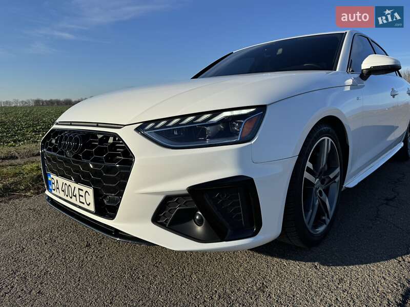 Седан Audi A4 2020 в Гайвороне