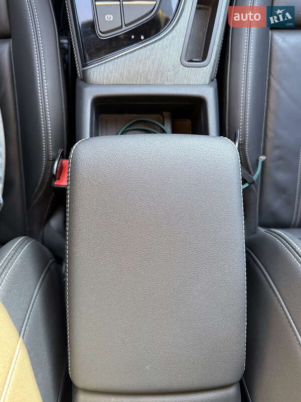 Седан Audi A4 2020 в Гайвороне