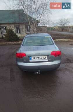 Седан Audi A4 2005 в Днепре