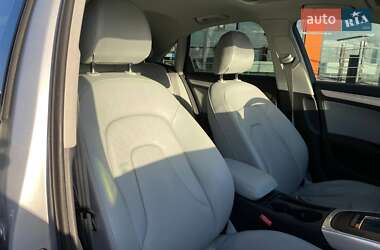 Седан Audi A4 2013 в 
