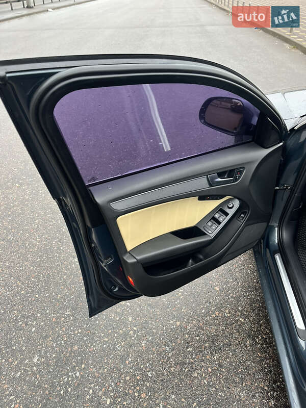 Седан Audi A4 2008 в Киеве