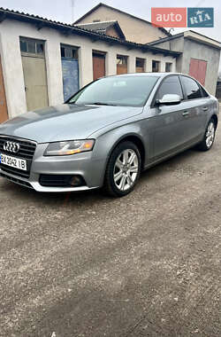 Седан Audi A4 2010 в Хмельницькому