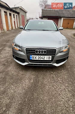 Седан Audi A4 2010 в Хмельницком