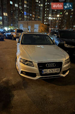 Седан Audi A4 2010 в Києві