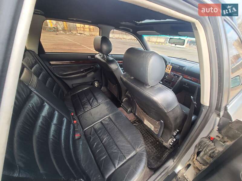 Універсал Audi A4 1997 в Києві