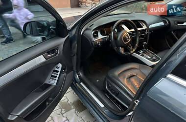 Седан Audi A4 2011 в Києві