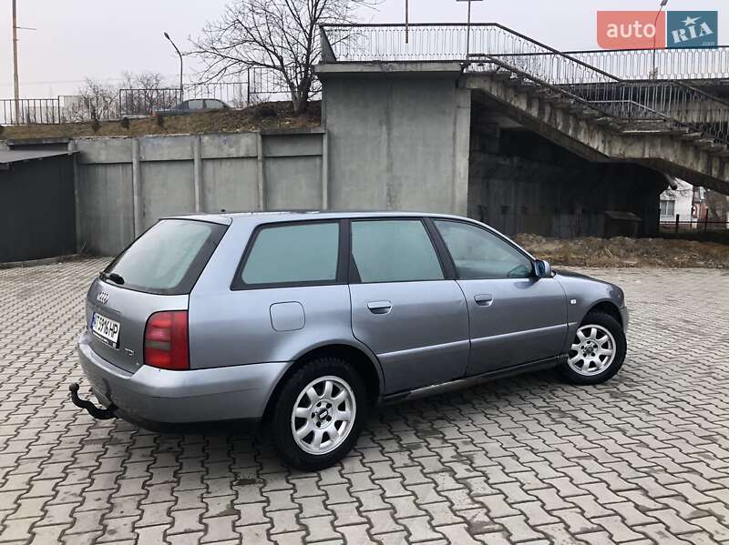 Универсал Audi A4 2000 в Дрогобыче