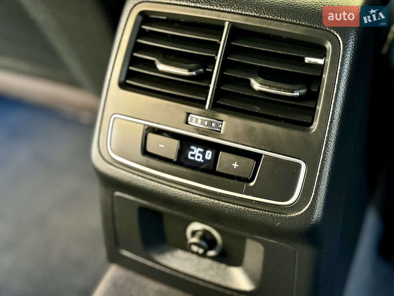 Універсал Audi A4 2019 в Києві