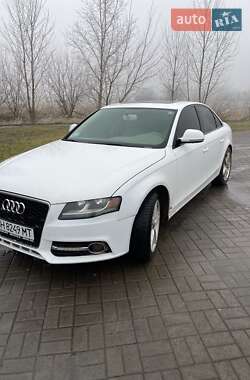 Седан Audi A4 2009 в Нововолинську