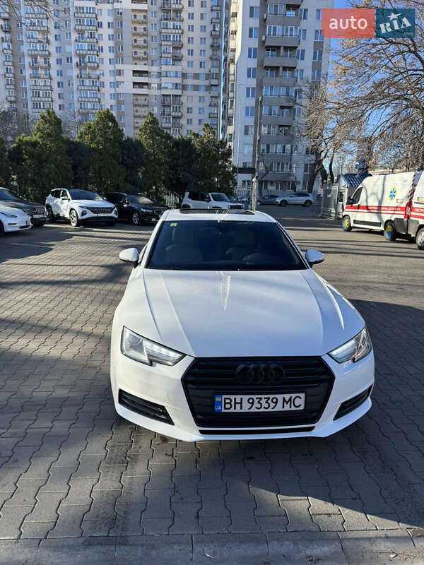 Седан Audi A4 2016 в Одесі