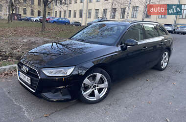 Универсал Audi A4 2019 в 