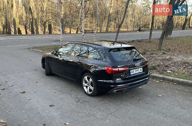 Универсал Audi A4 2019 в 