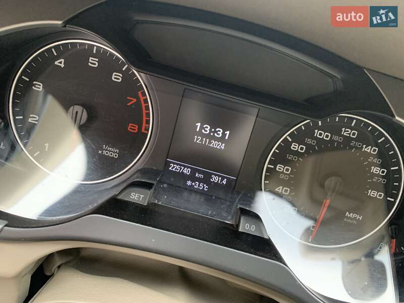 Седан Audi A4 2011 в Кривому Розі